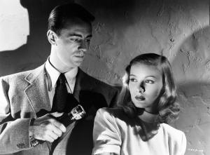 still-of-alan-ladd-and-veronica-lake-in-the-blue-dahlia-(1946)-large-picture